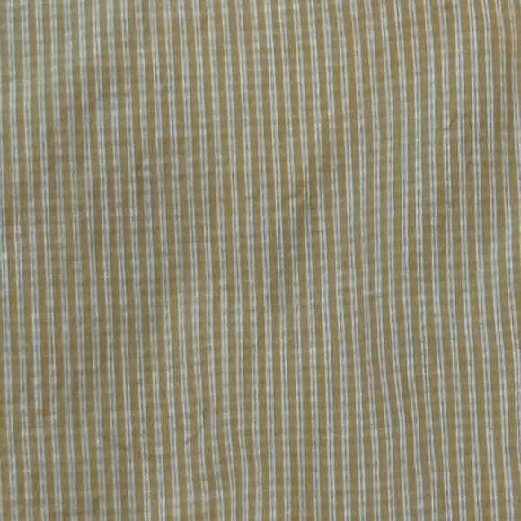 Izod long sleeved button up shirt size medium - Picture 4 of 4